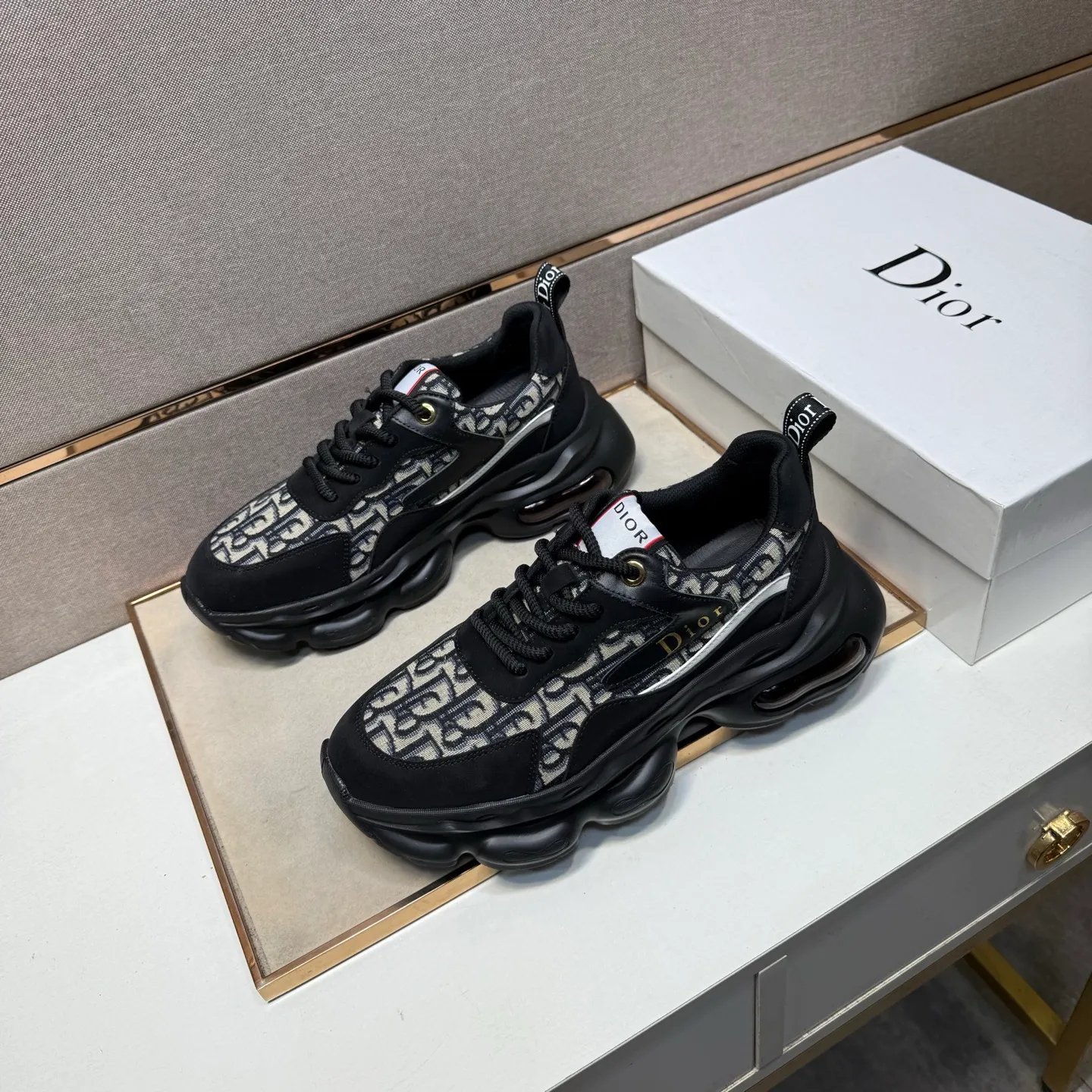 Men's men's shoes 💰pp442 [Dior~] Men's casual shoes 2025z cabinet sales simultaneously 🔶Size: 38-44 #️⃣ 🔷2 colors🔜The upper is made of multi-material splicing➕Mesh lining, comfortable and breathable, sole: original comfortable and wear-resistant outsole, ⚠️real thing📱photographed🎬real thing is better📢📢📢